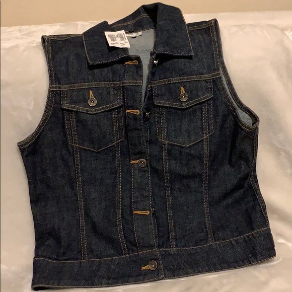 Harold's Jackets & Blazers - Vest Jean Jacket! NWT!